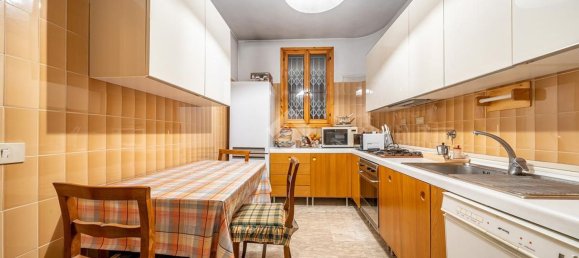 5 bedrooms Villa in Reggio Emilia, Italy No. 330634 15