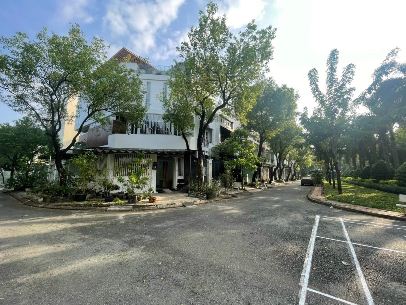 114m² Townhouse in District 7, Vietnam No. 7872