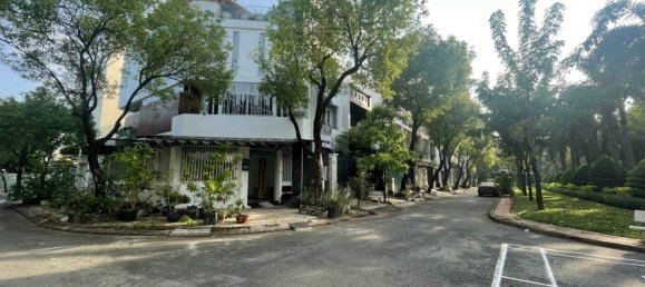 114m² Townhouse in District 7, Vietnam No. 7872 2