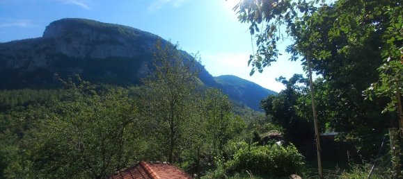 4 bedrooms Villa in Sillano Giuncugnano, Italy No. 177278 9