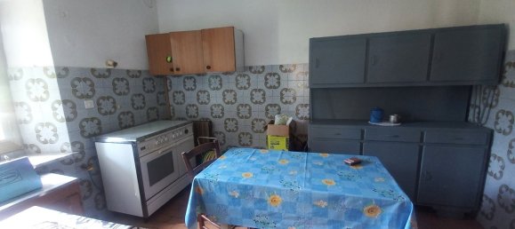 4 bedrooms Villa in Sillano Giuncugnano, Italy No. 177278 5