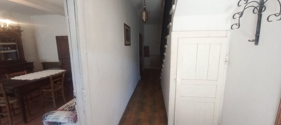 4 bedrooms Villa in Sillano Giuncugnano, Italy No. 177278 17