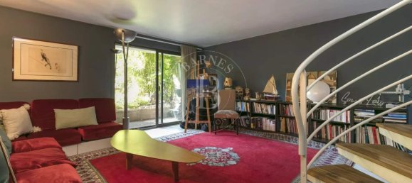 Дом с 5 спальнями в Сюрен, Франция № 105666 12