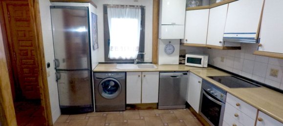 3 bedrooms House in Huesca, Spain No. 137246 6