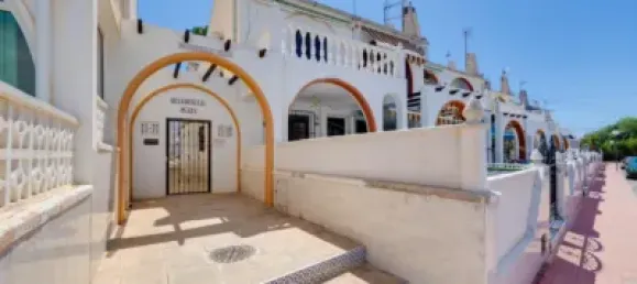 Бунгало с 1 спальней в Торревьеха, Испания № 136064 26