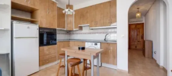 Бунгало с 1 спальней в Торревьеха, Испания № 136064 8