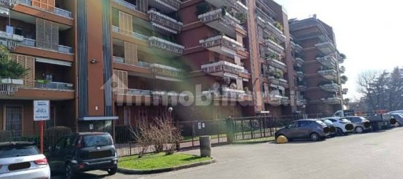 Apartamento de 3 dormitorios en Segrate, Italy No. 271501 21