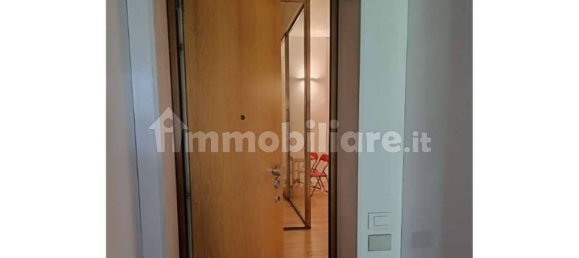 Apartamento de 3 dormitorios en Segrate, Italy No. 271501 2