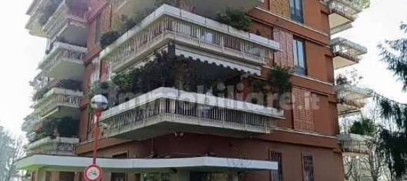 Apartamento de 3 dormitorios en Segrate, Italy No. 271501 19