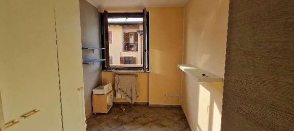 3-salle Appartement à Chignolo Po, Italy No. 180239 11