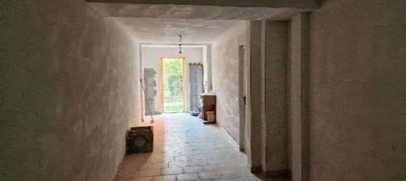 3-salle Appartement à Chignolo Po, Italy No. 180239 13