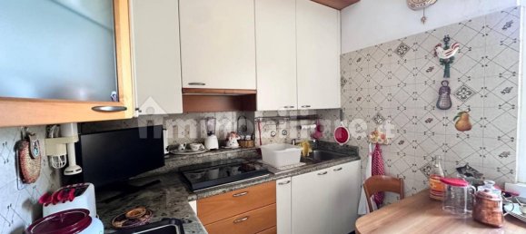 1 bedroom Apartment in Como, Italy No. 315920 2