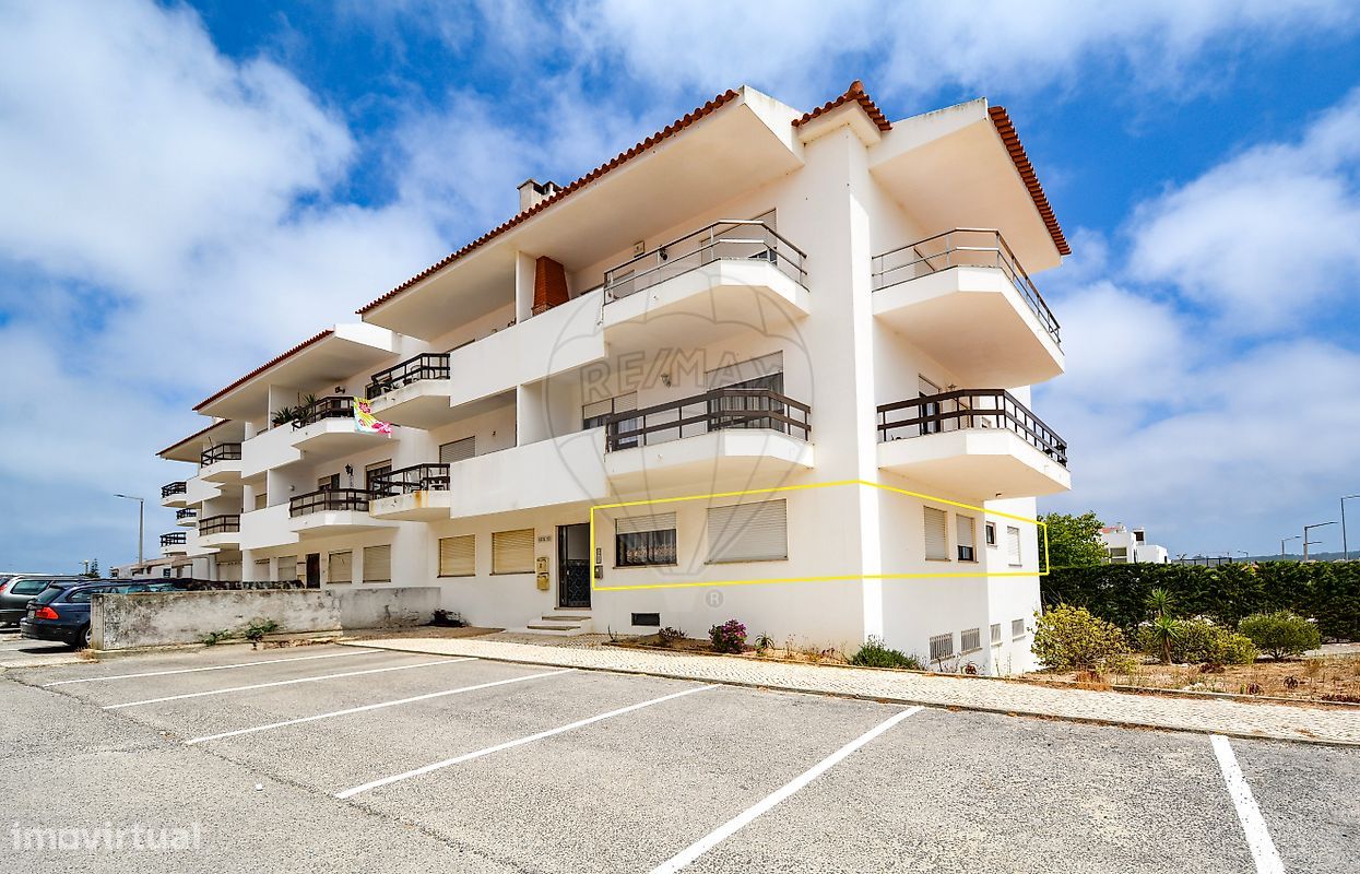 2 bedrooms Apartment in Ferrel, Portugal No. 224367