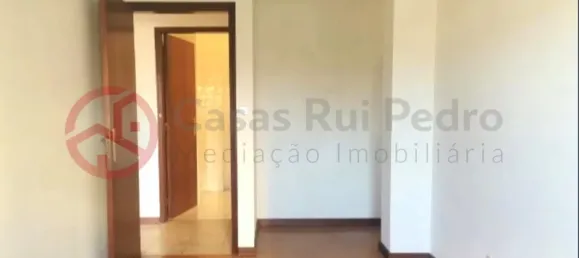 3 bedrooms Apartment in Loures, Portugal No. 95004 11