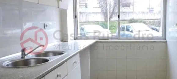 3 bedrooms Apartment in Loures, Portugal No. 95004 2