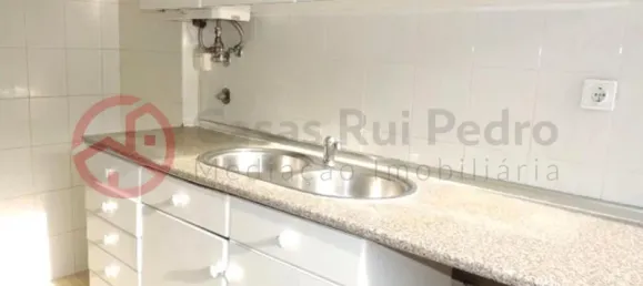 3 bedrooms Apartment in Loures, Portugal No. 95004 3