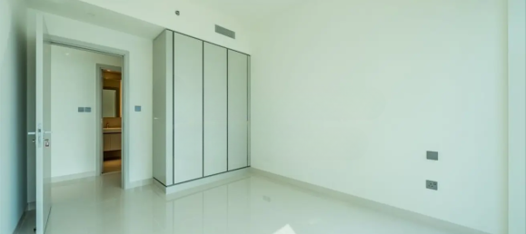 Studio in Dubai, UAE No. 21386 7