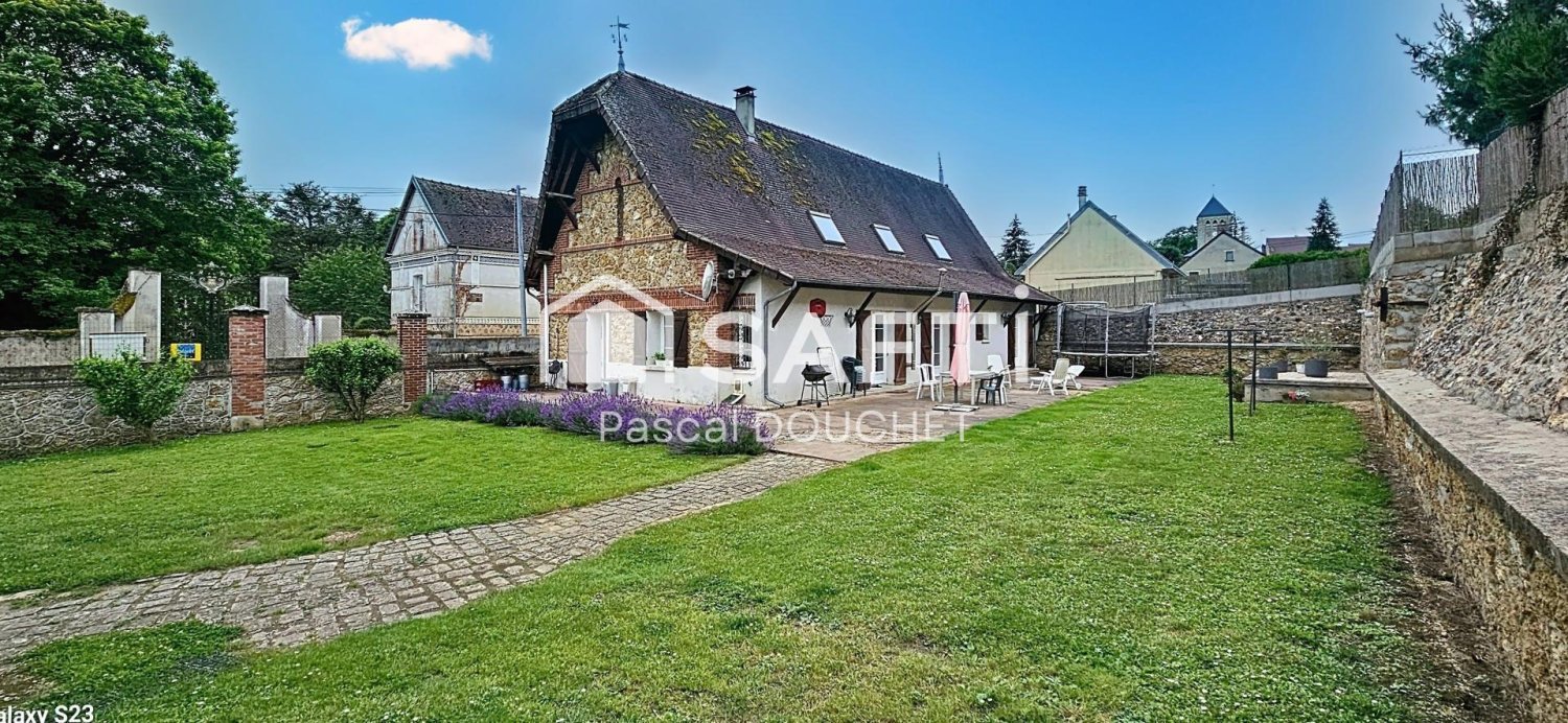 4 bedrooms House in Dormans, France No. 267187
