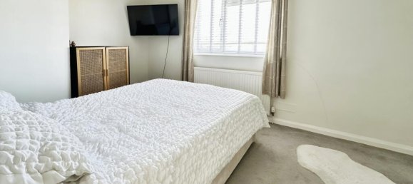 3 bedrooms House in Sheerness, United Kingdom No. 10921 29