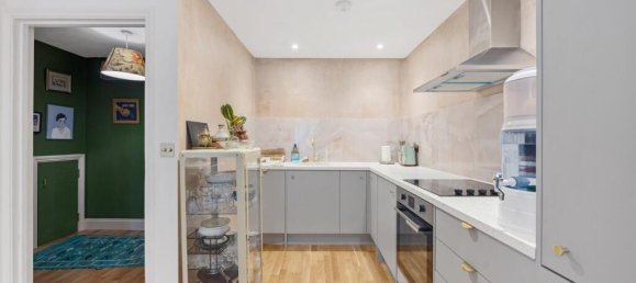 1 bedroom Apartment in London, United Kingdom No. 12555 4