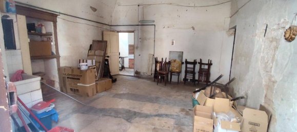 Дом с 2 комнатами в Грумо Аппула, Италия № 17151 15