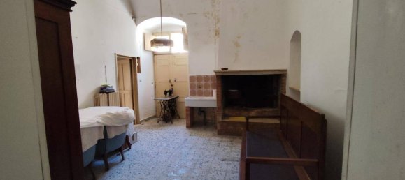 Дом с 2 комнатами в Грумо Аппула, Италия № 17151 8