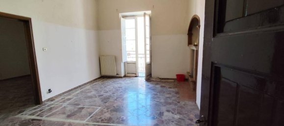 Дом с 2 комнатами в Грумо Аппула, Италия № 17151 3