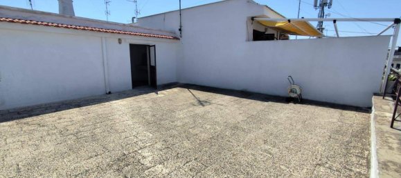 Дом с 2 комнатами в Грумо Аппула, Италия № 17151 13