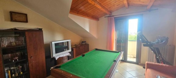 Вилла с 8 комнатами в Беневенто, Италия № 115196 13