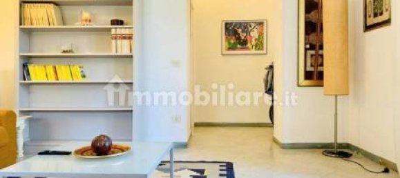 Apartamento de 2 dormitorios en Viareggio, Italy No. 42890 5