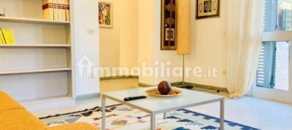 Apartamento de 2 dormitorios en Viareggio, Italy No. 42890 10