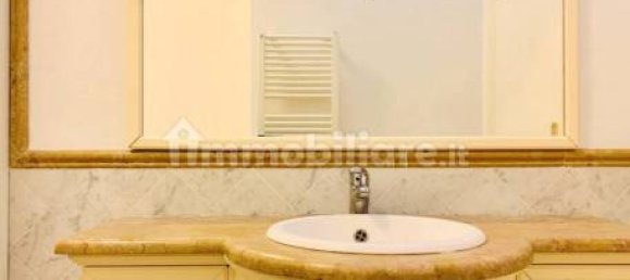 Apartamento de 2 dormitorios en Viareggio, Italy No. 42890 9