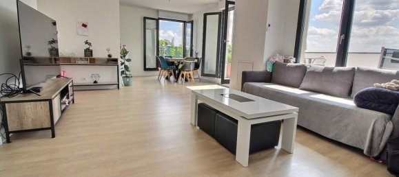 5 Schlafzimmer Doppelhaus in Clamart, France, Nr. 299617 2