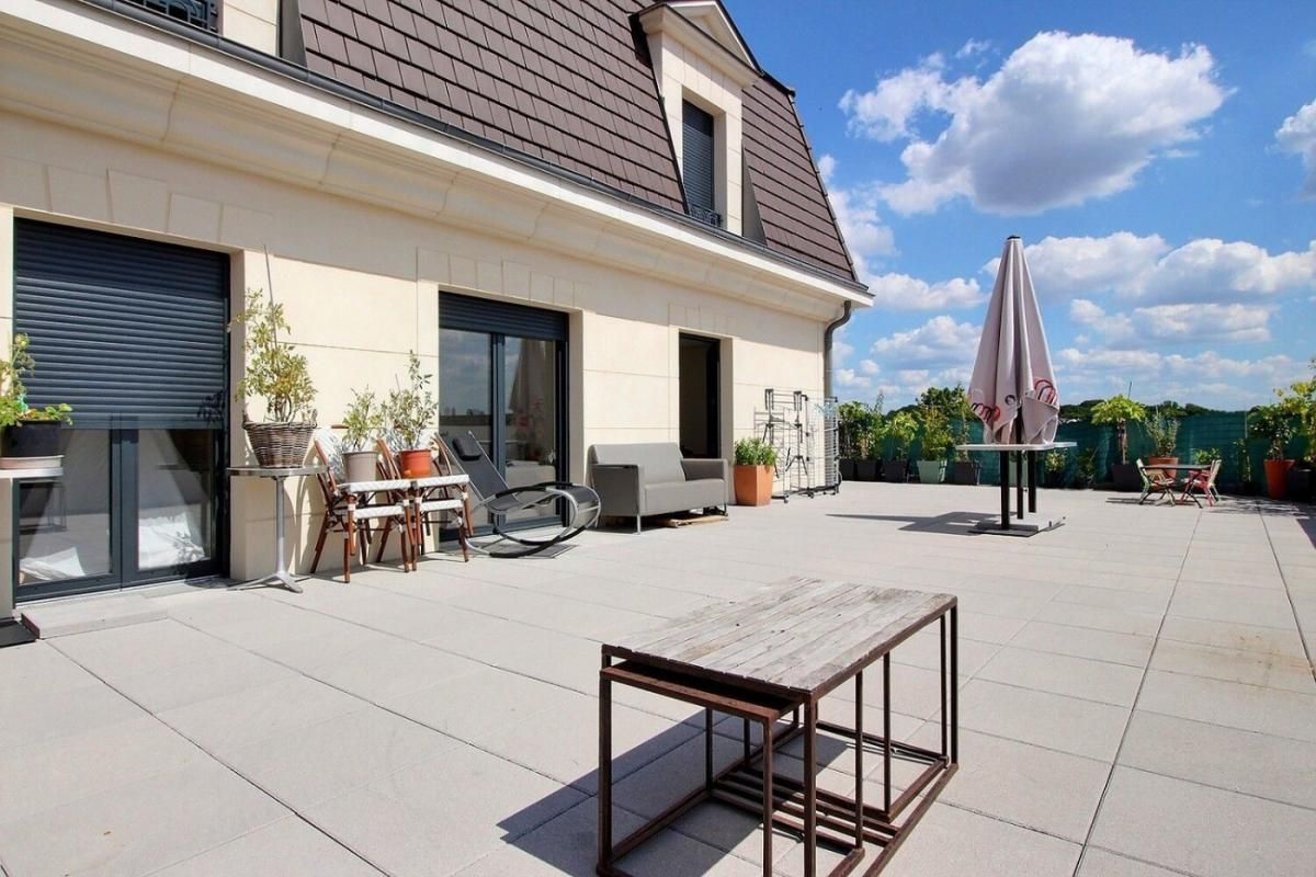 5 Schlafzimmer Doppelhaus in Clamart, France, Nr. 299617