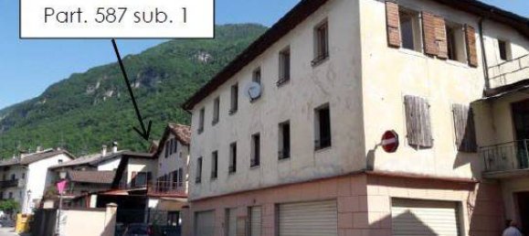 4 bedrooms Building in Fonzaso, Italy No. 211771 19