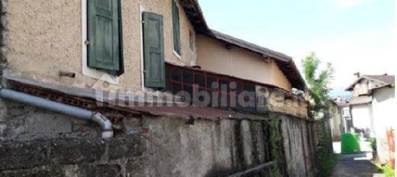 4 bedrooms Building in Fonzaso, Italy No. 211771 5