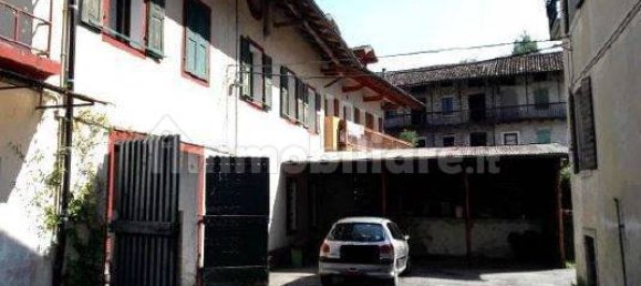 4 bedrooms Building in Fonzaso, Italy No. 211771 26