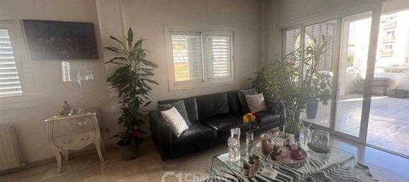 Apartamento de 4 dormitorios en Nicosia, Cyprus No. 21255 4