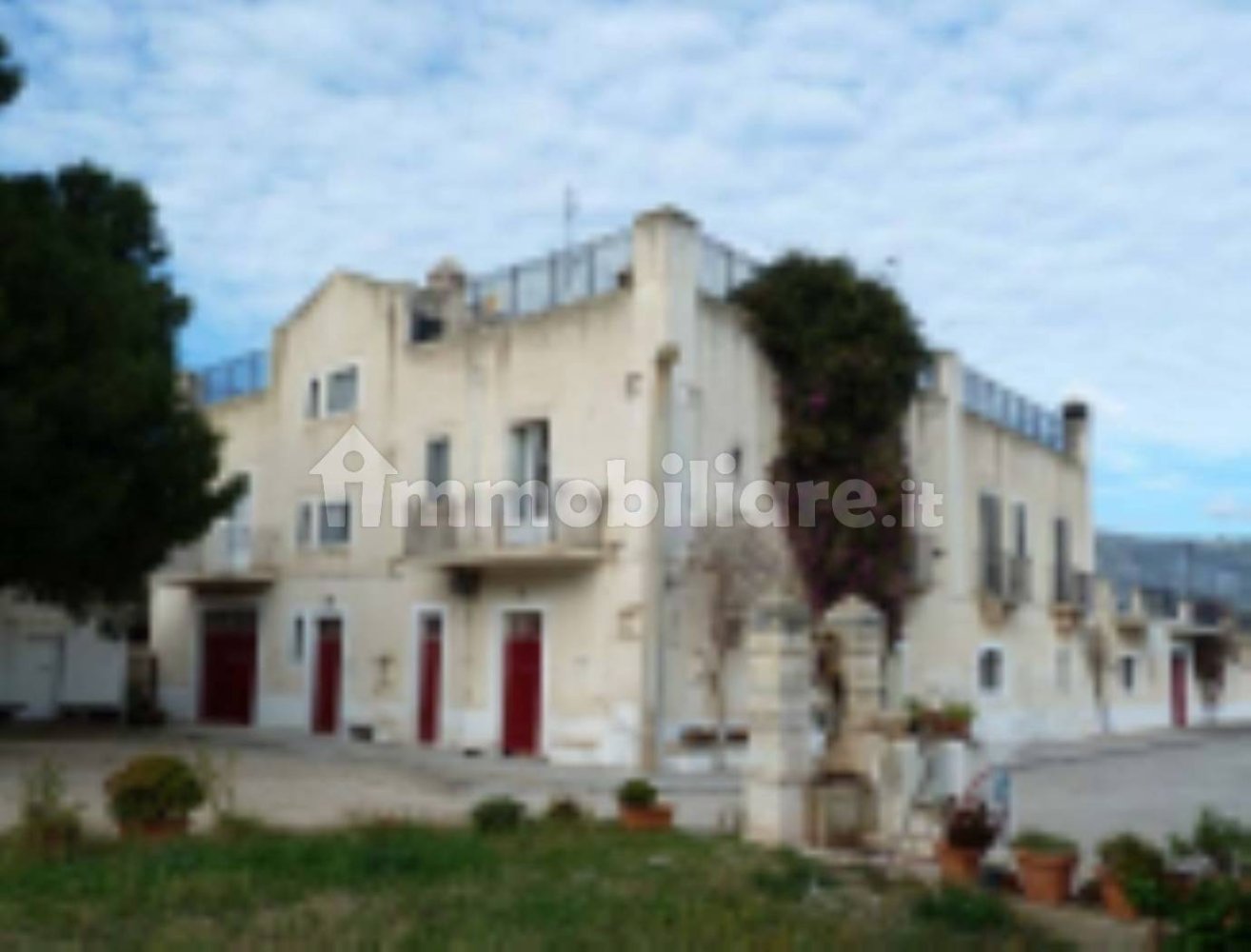 5-salle Entrepôt à Mattinata, Italy No. 393404