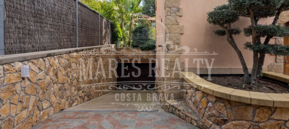 Вилла с 6 спальнями в Льорет-де-Мар, Испания № 11298 13