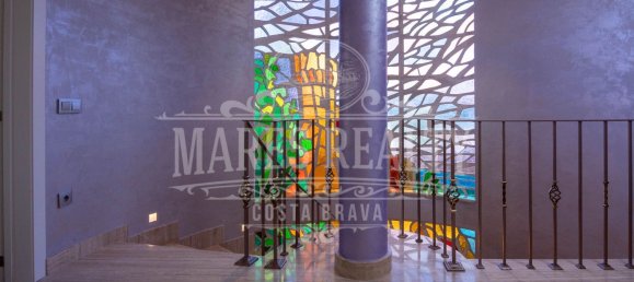 Вилла с 6 спальнями в Льорет-де-Мар, Испания № 11298 3