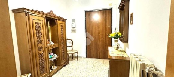 Apartamento de 2 dormitorios en Foggia, Italy No. 41111 12
