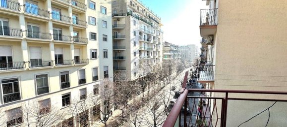 Apartamento de 2 dormitorios en Foggia, Italy No. 41111 6