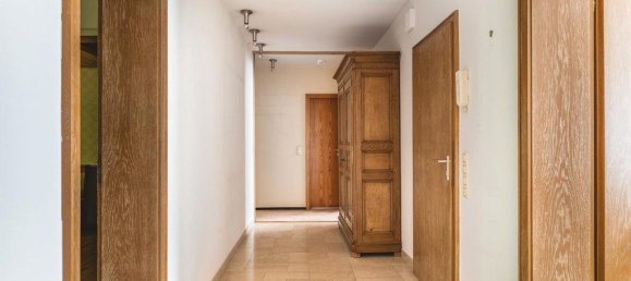 4 bedrooms Apartment in Aachen, Germany No. 8019 2