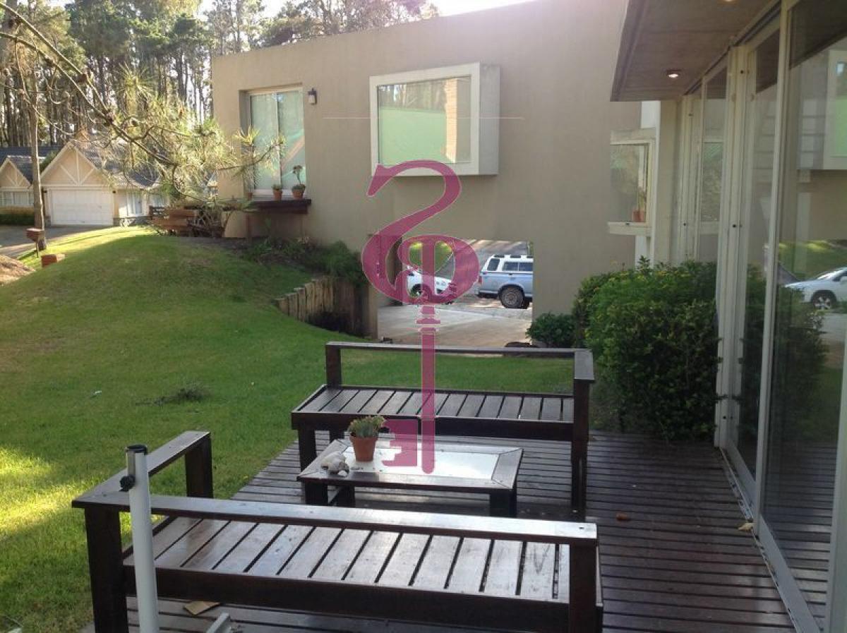 3 Schlafzimmer Haus in Mar del Plata, Argentina, Nr. 92059