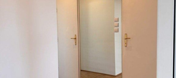 3 rooms Apartment in Alsergrund, Austria No. 242329 9