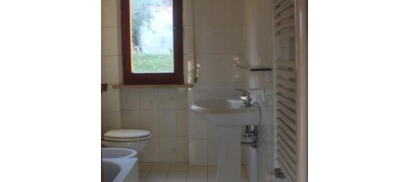 2 bedrooms Apartment in Santa Maria a Monte, Italy No. 253343 3