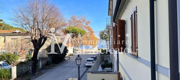 8 rooms House in Viareggio, Italy No. 39661 8