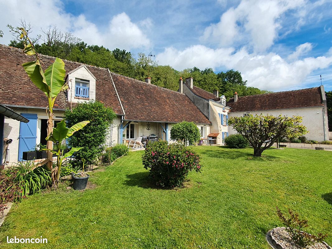 Casa T10 em Seigy, France N.º 77688