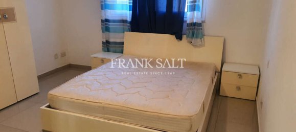 3 Schlafzimmer Wohnung in Zebbug, Malta, Nr. 7432 5